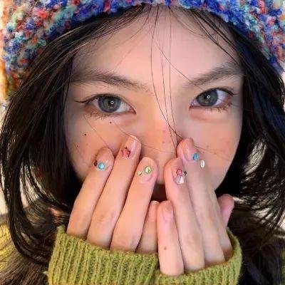 别有用心的单身女国语 封面